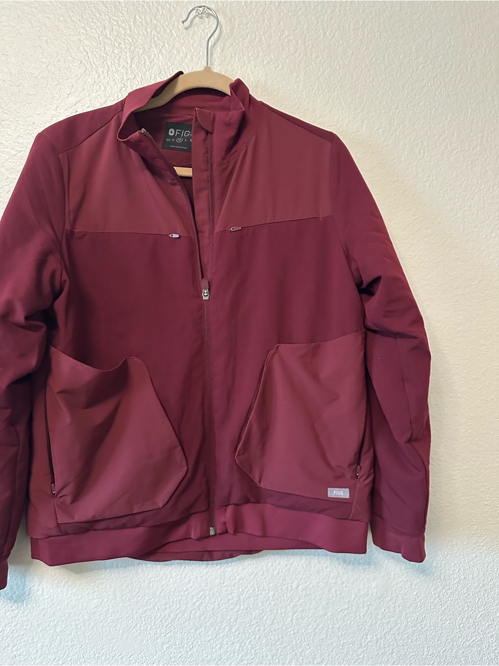 Figs Women's Burgundy insulated Zip Jacket - Picture 5 of 9